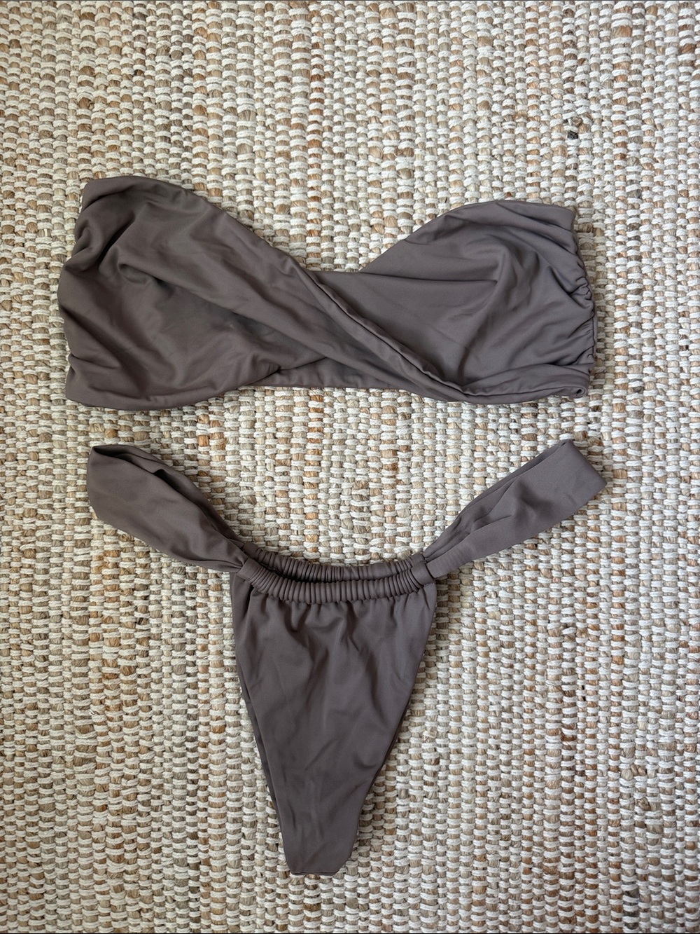 EIMEO Two-Piece Bikini  SET in Taupe (Medium)
